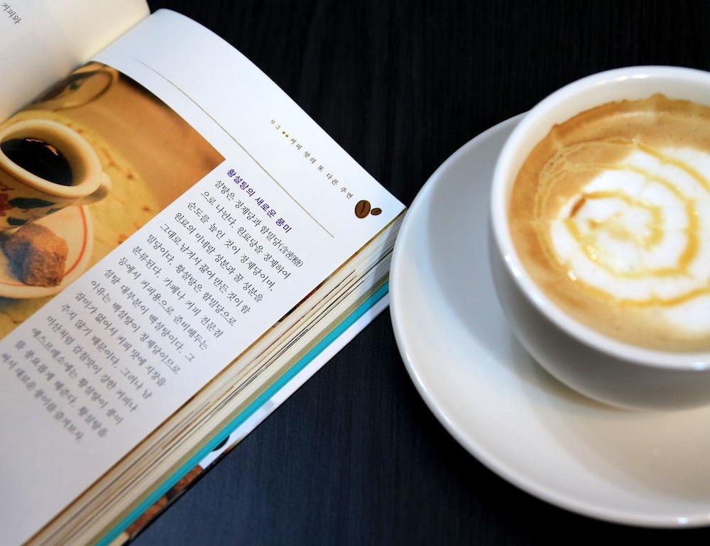 Pension Cafe Yoon & Park 34/74