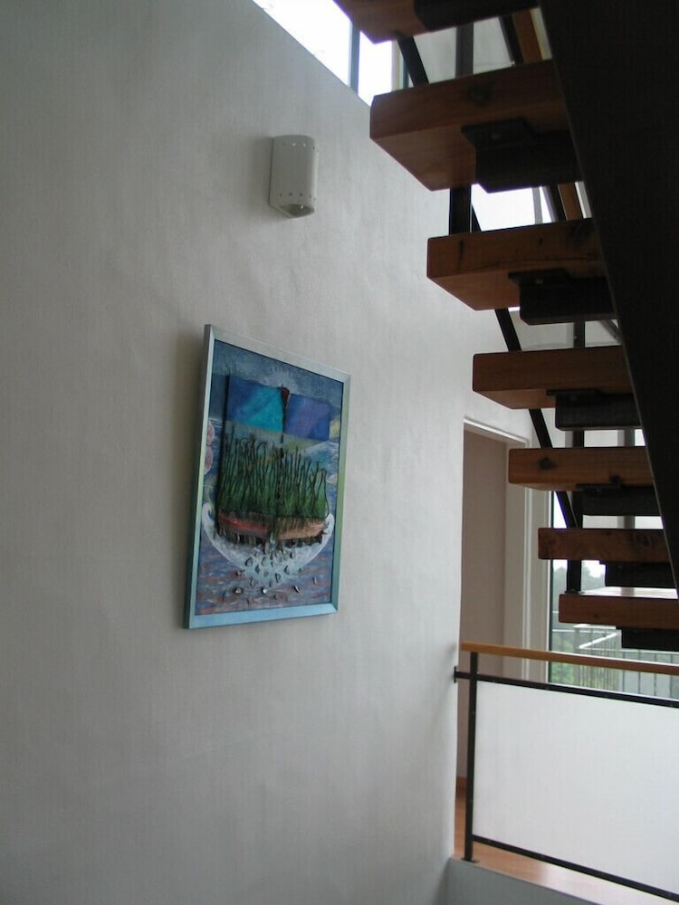 Allegra House 31/66