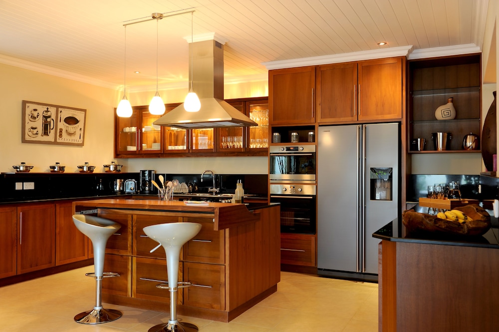 Oasis Villas 30/37
