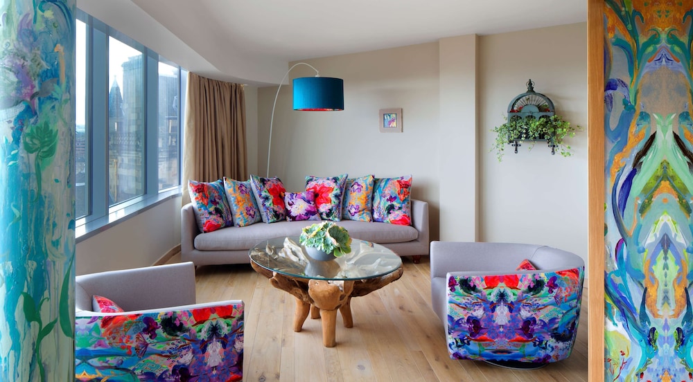 RADISSON COLLECTION HOTEL, ROYAL MILE EDINBURGH 30/50