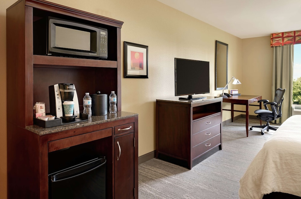 Hilton Garden Inn Fontana 36/46