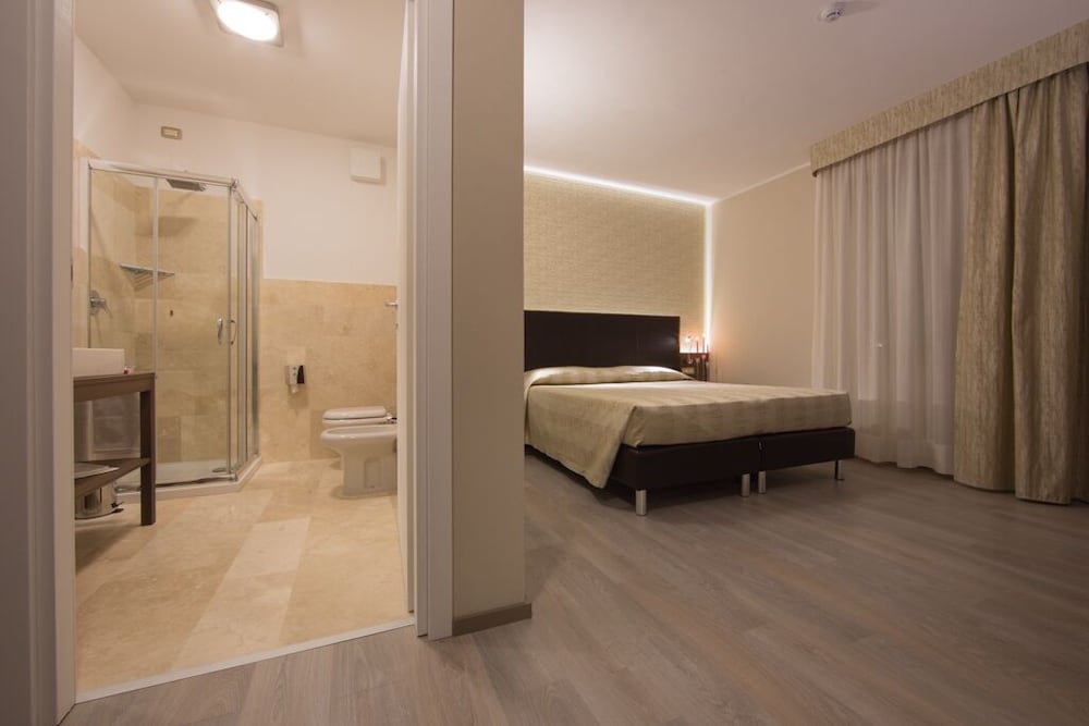 Park Hotel 16/32
