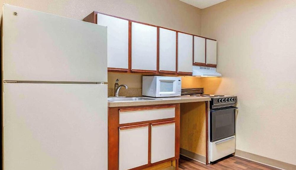 Studio 6 Extended stay Florence, KY - Meijer Dr./Cincinnati 55/65