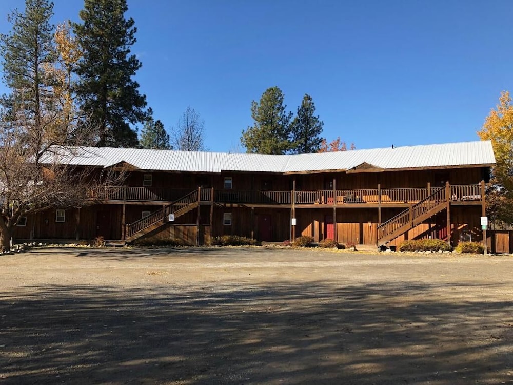 River Run Inn 4/77