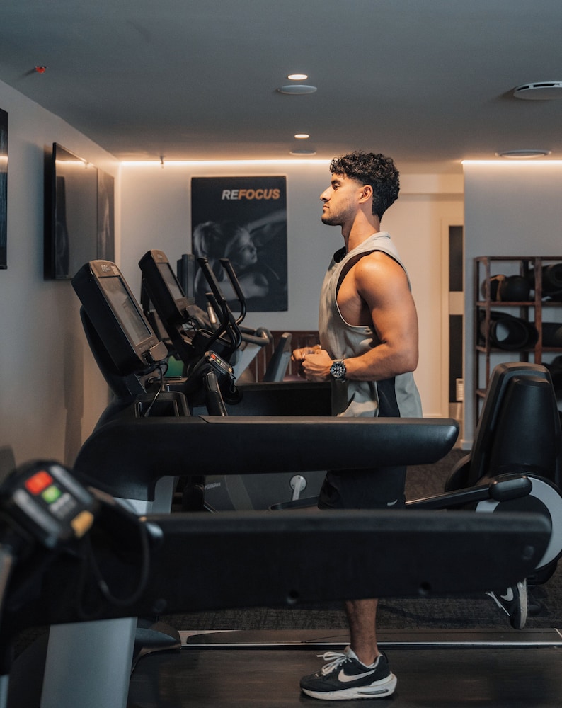 Novotel Wollongong Northbeach 44/69