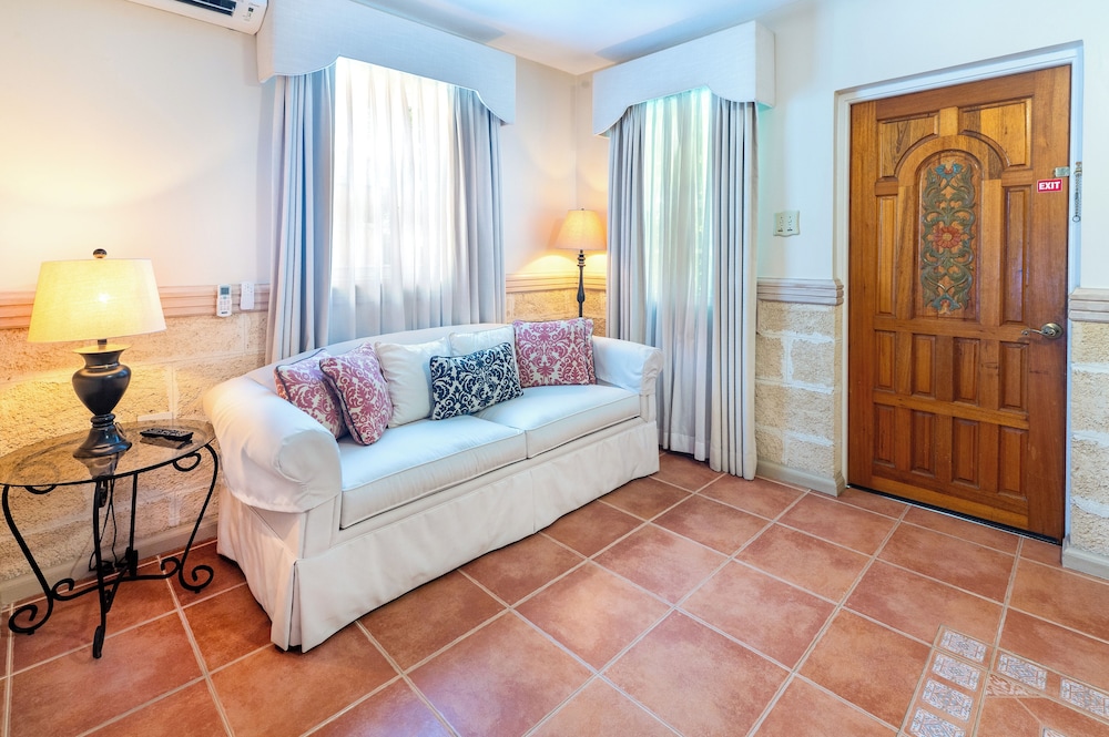 Little Arches Boutique Hotel Barbados 33/50