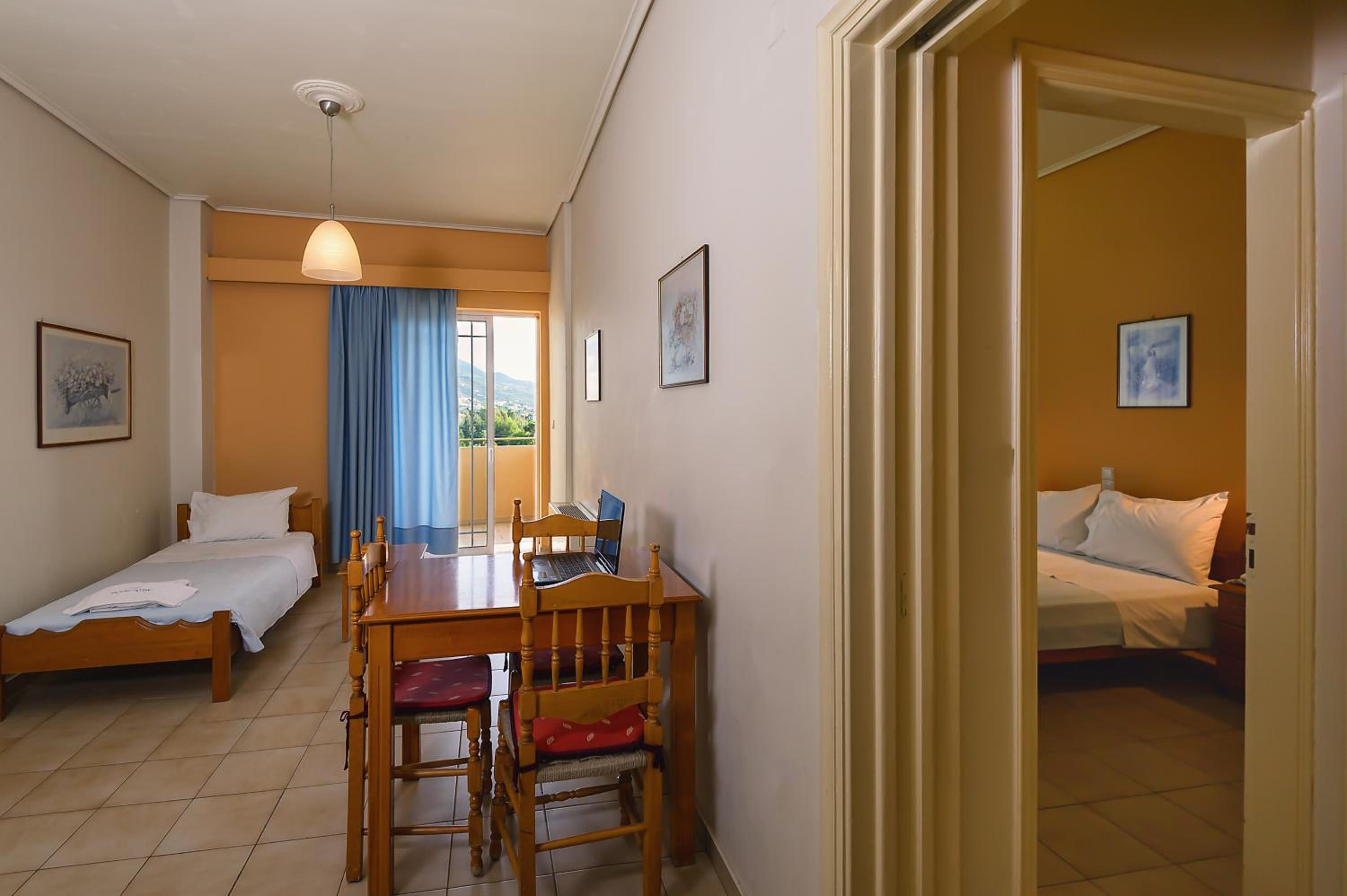 hotel fotini