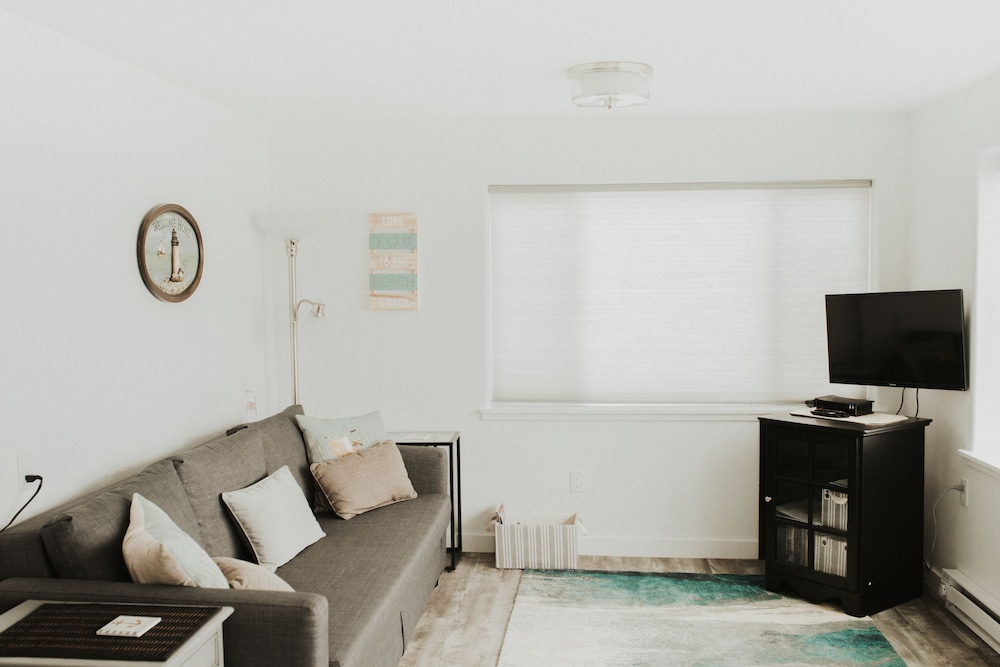 Nye Beach Condos At Pacific Crest 32/50