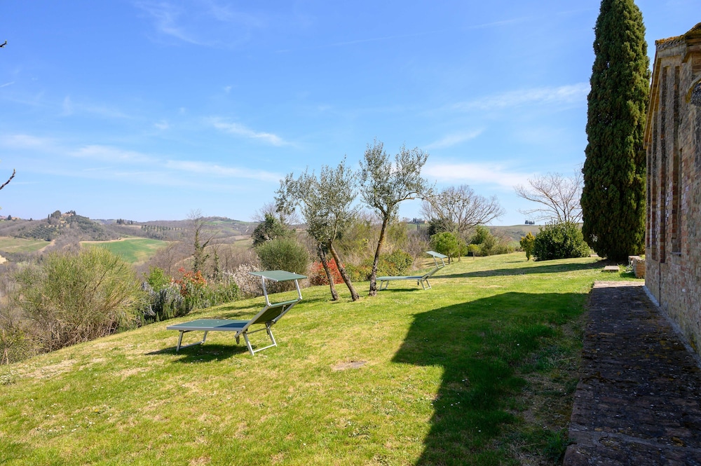 Fattoria Pieve a Salti 40/50