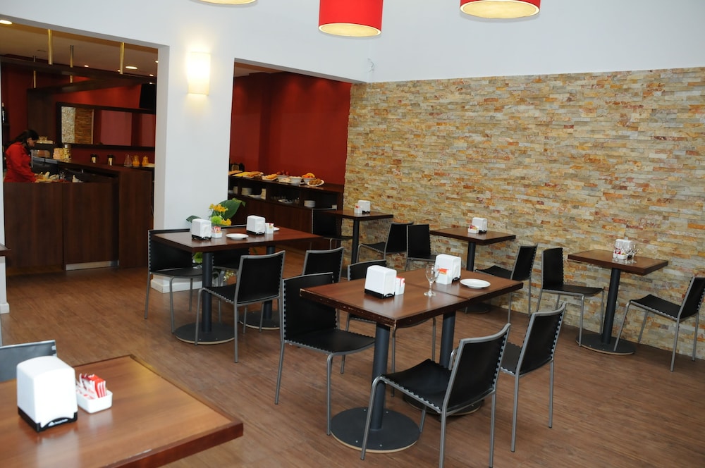 restaurant-cafeteria