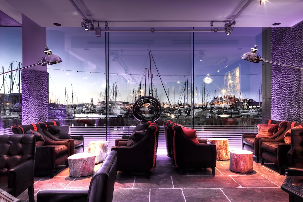 Salthouse Harbour Hotel 42/48