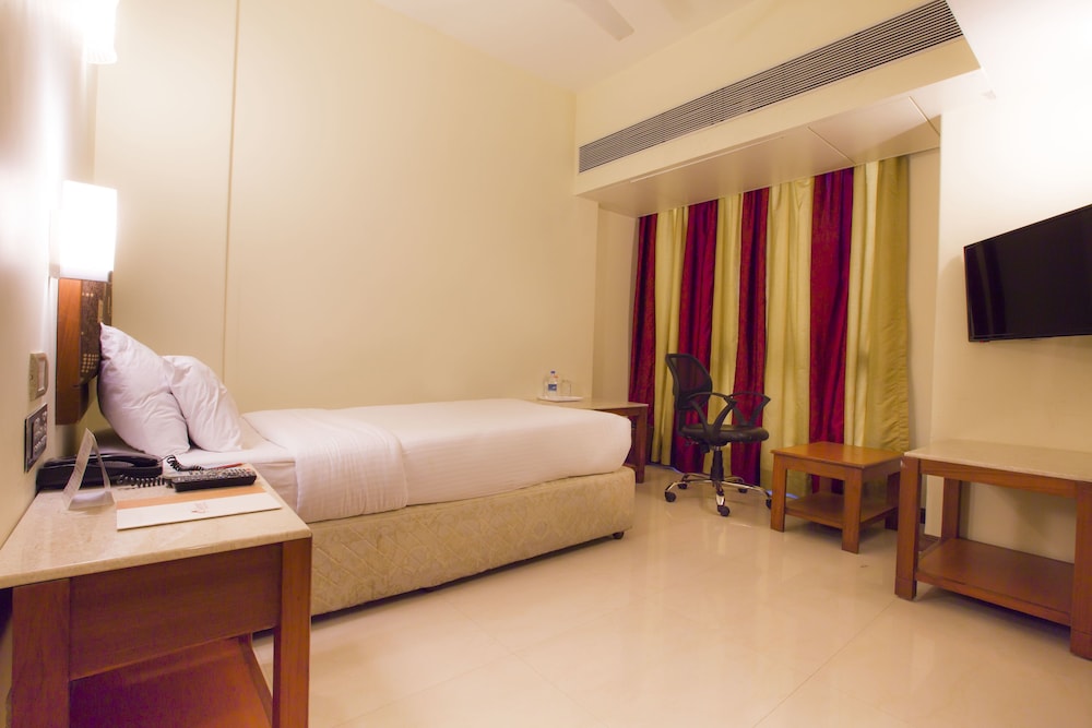 Airport International Hotel 15/28