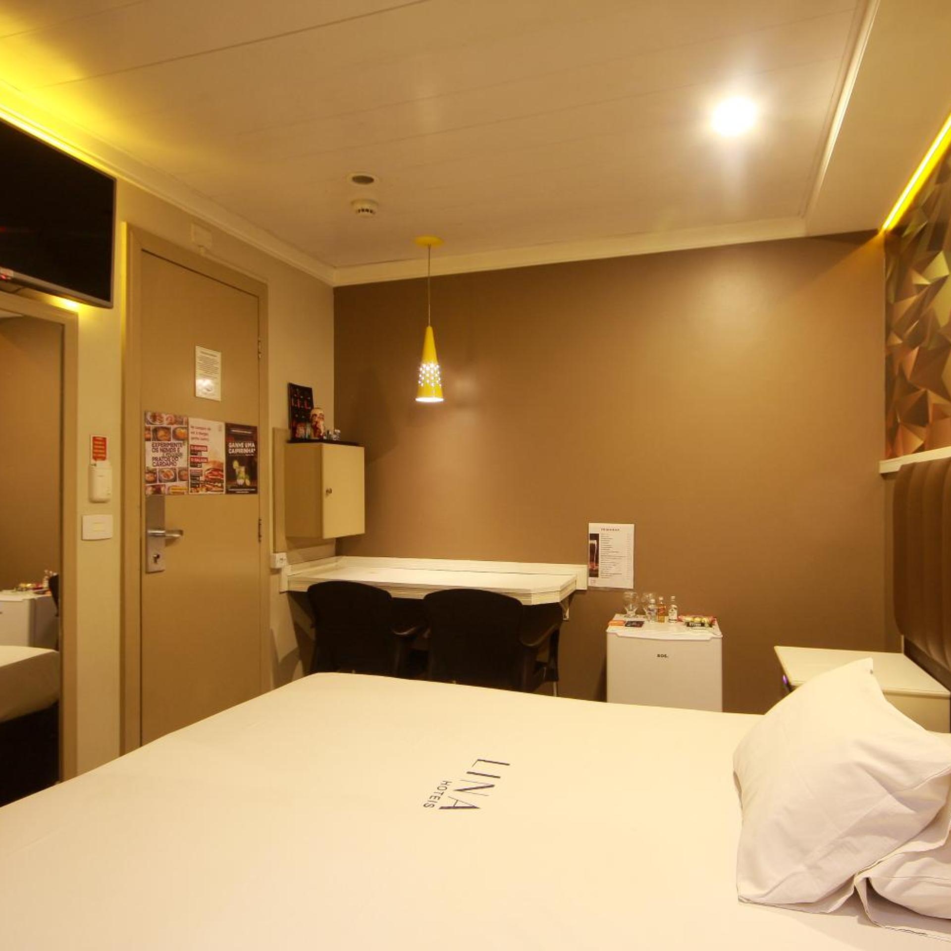 Adrenalina Hotel - Adults Only 6/51