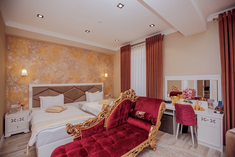 Silk Road Empire Hotel 11/50