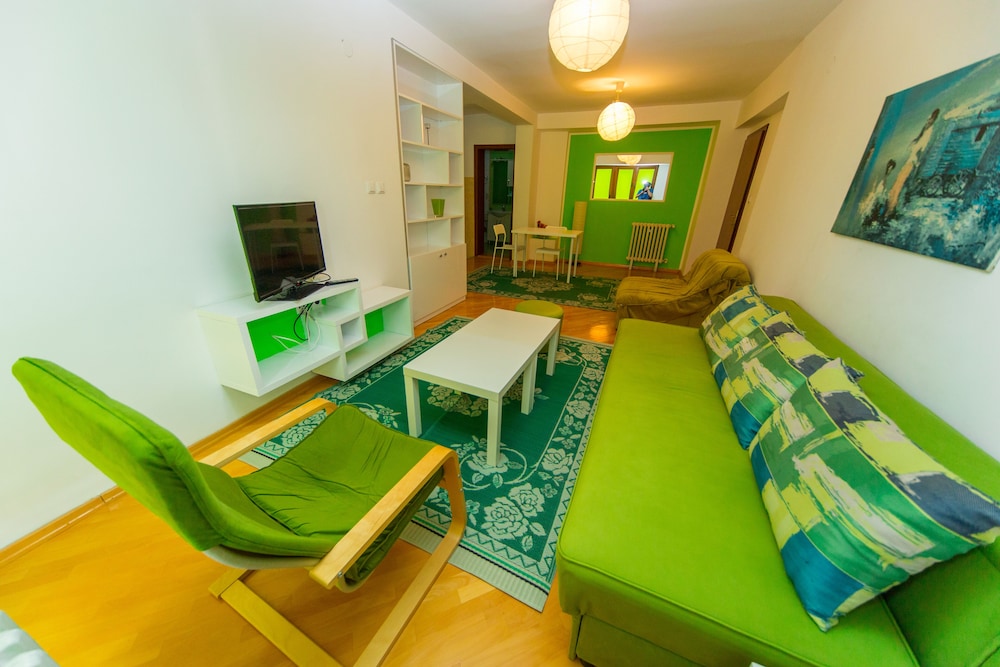 Hotel Pine 25/38