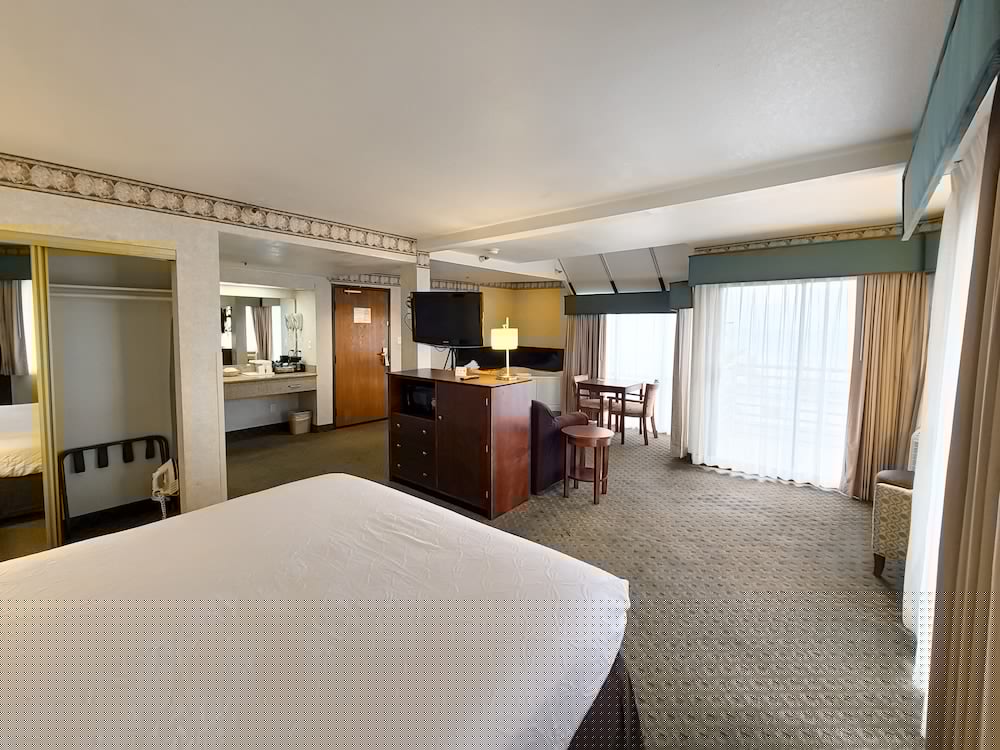 Best Western Huntington Beach 19/65