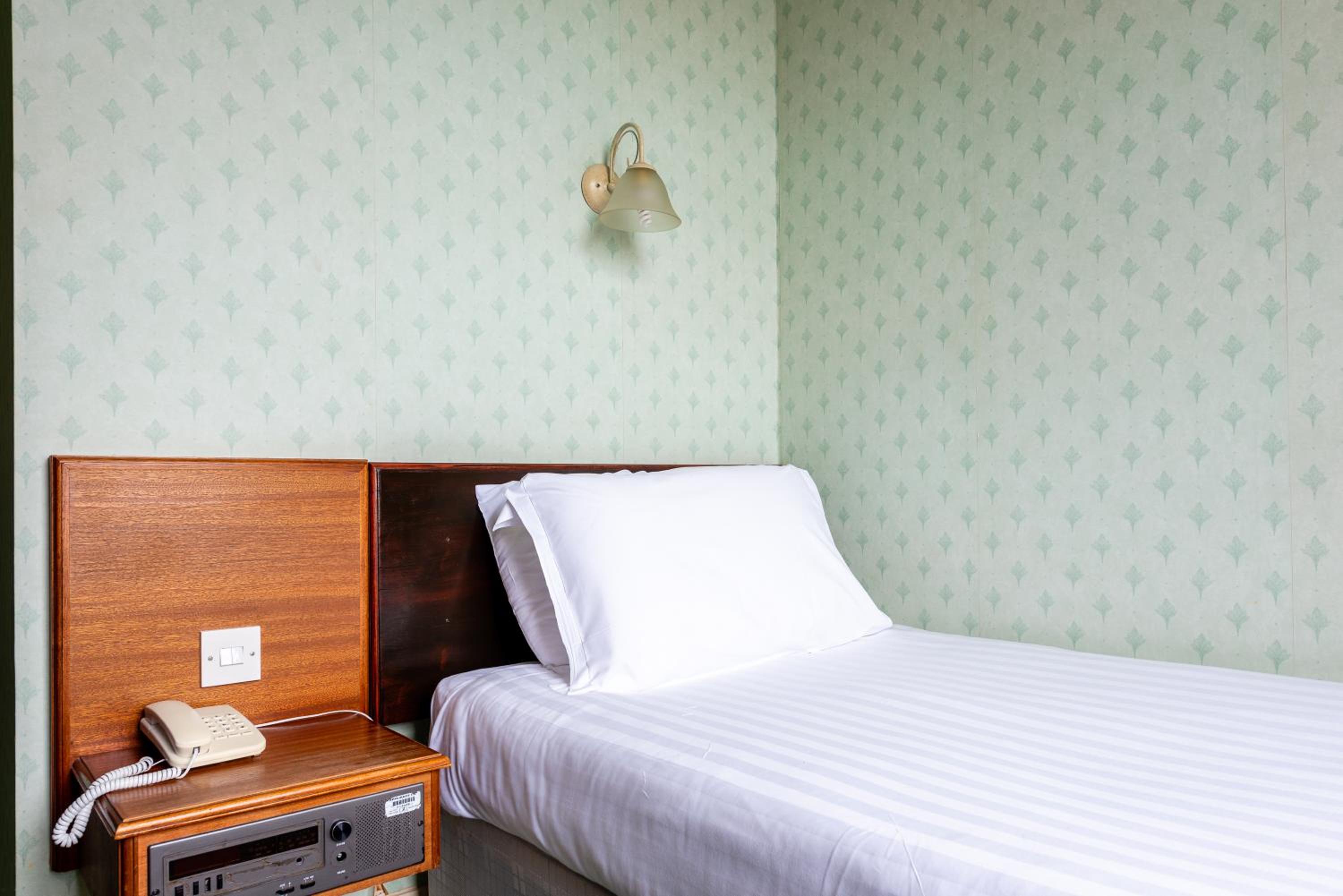 Room, Single, Sea View, The Esplanade Hotel 6/8