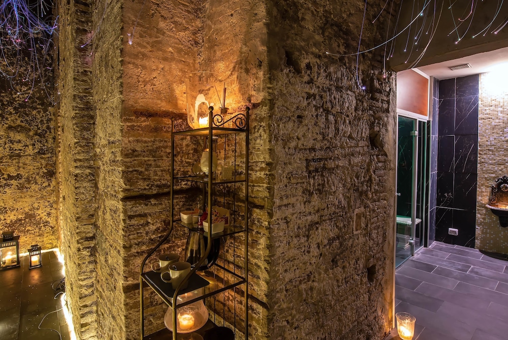 Ingrami Suites 39/72