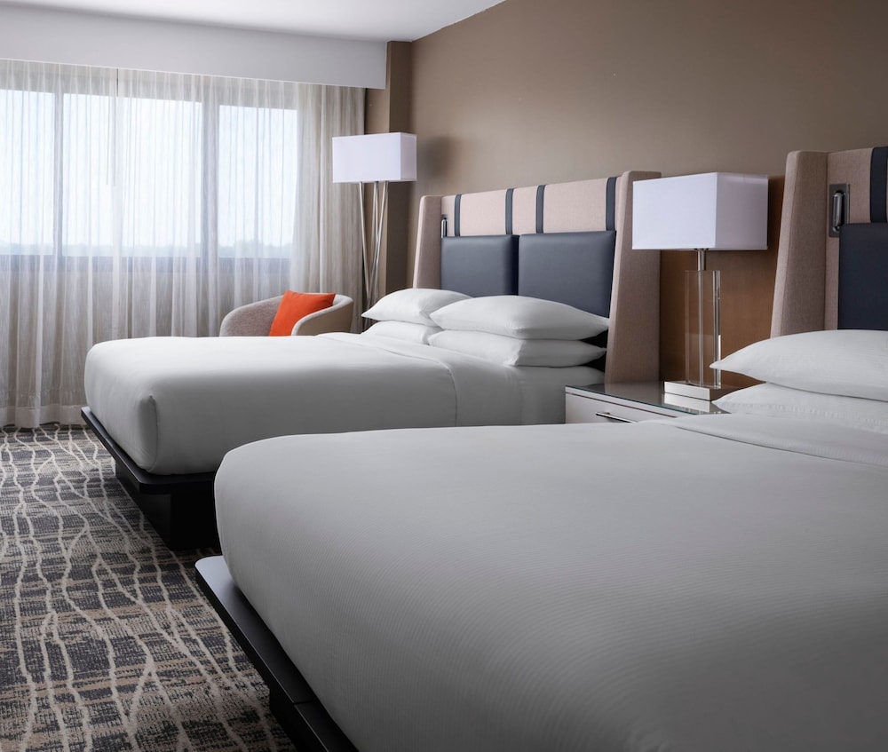Executive, 2 Queen Beds
