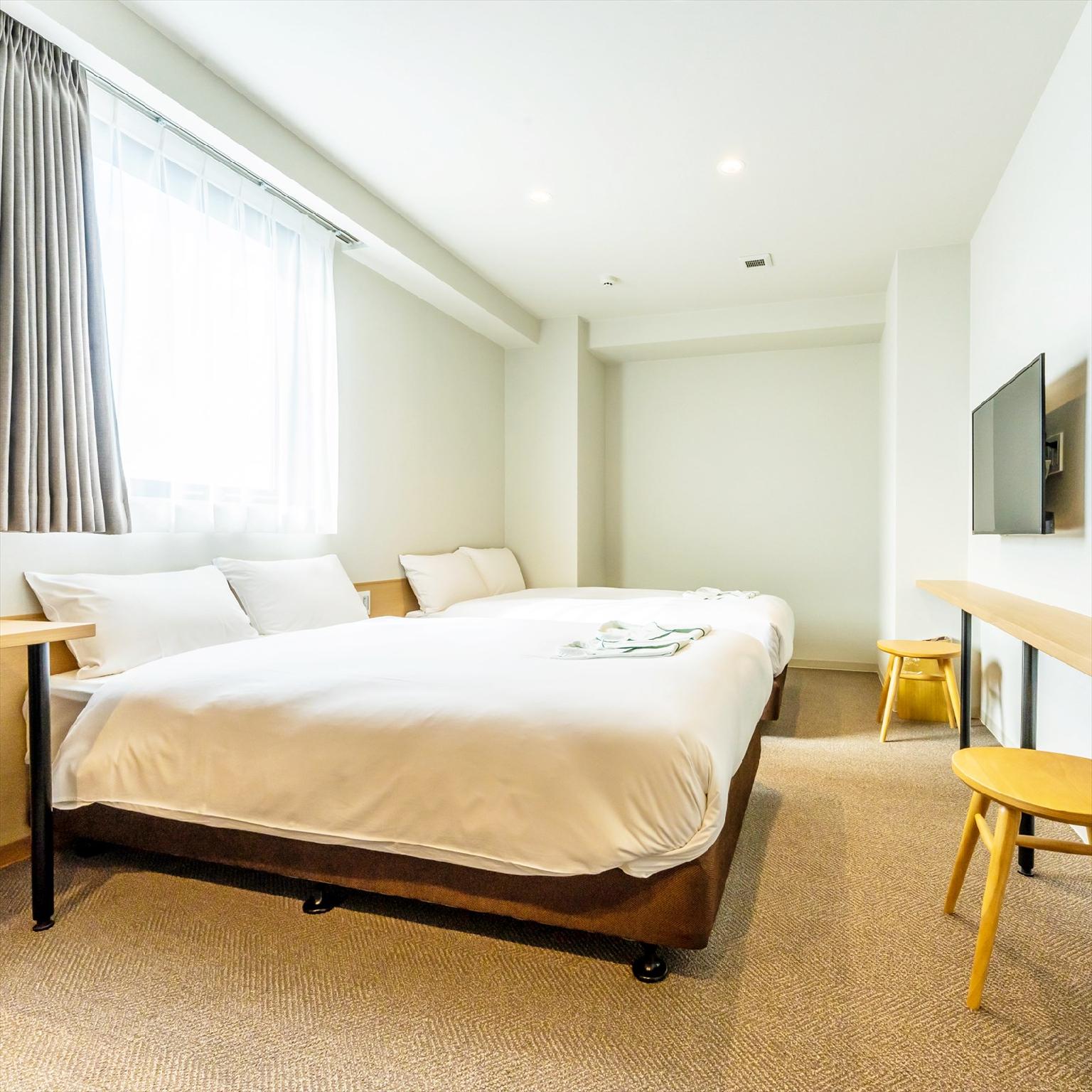 Tower, Superior, Twin Beds