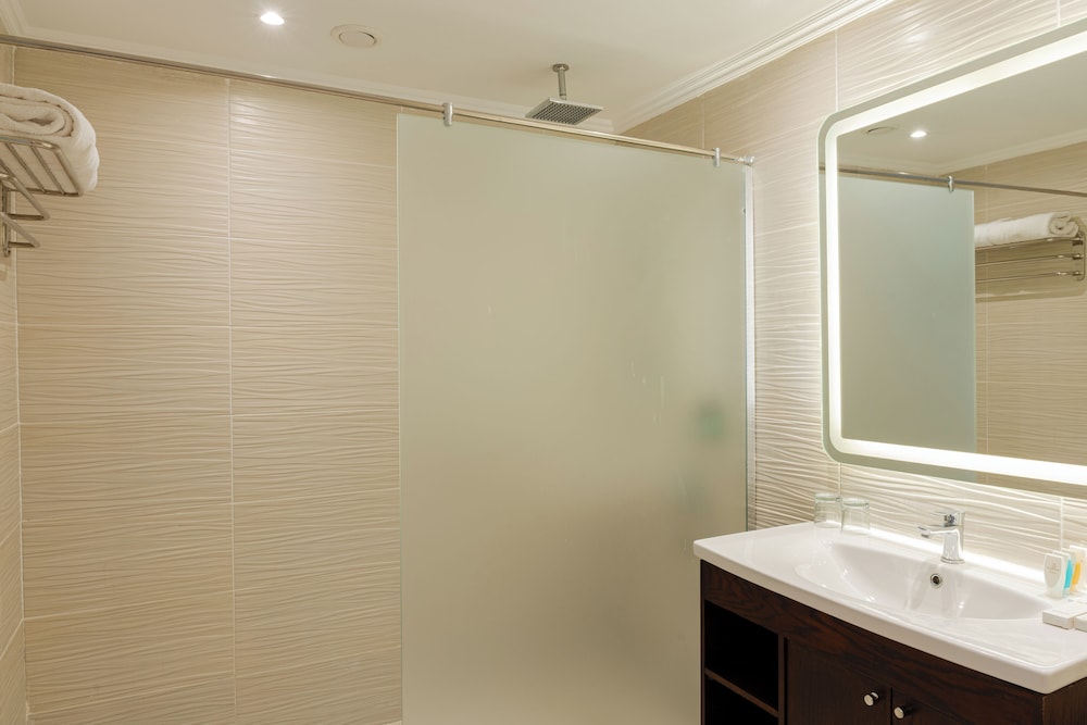 Diamond Beach by Pearl Resorts 84/84