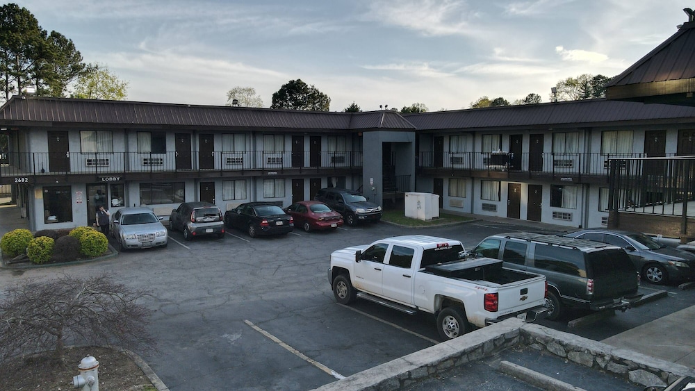Western Inn Marietta 13/26