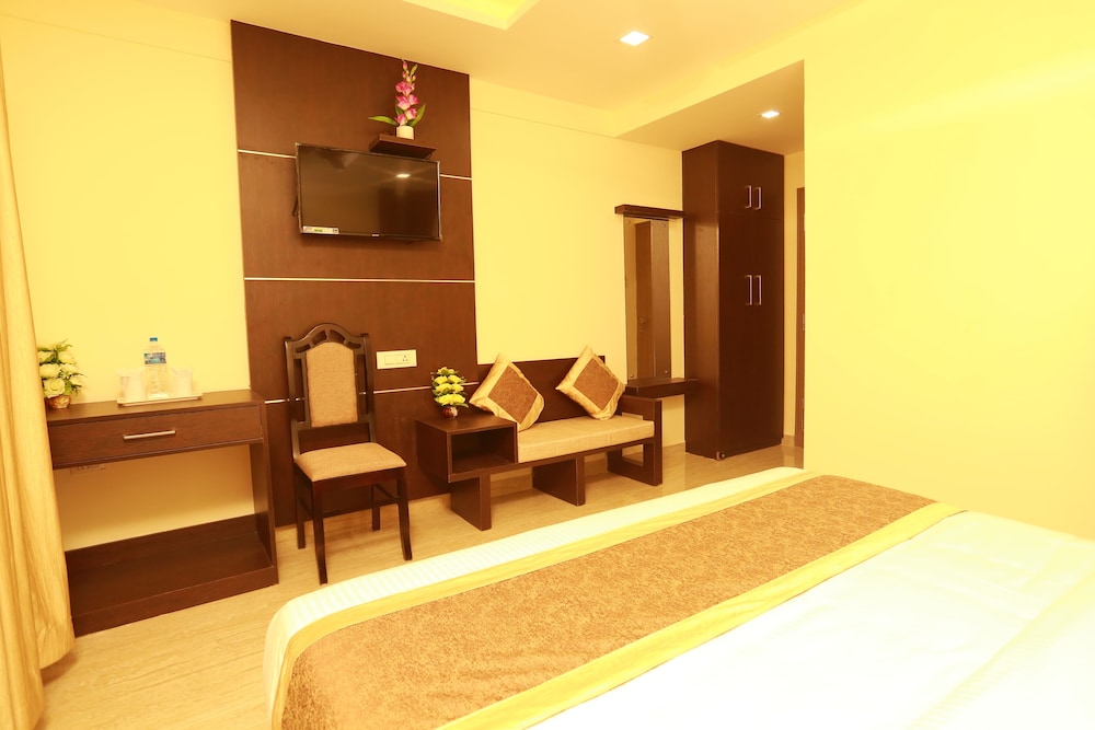 The Crescent Suites 22/33