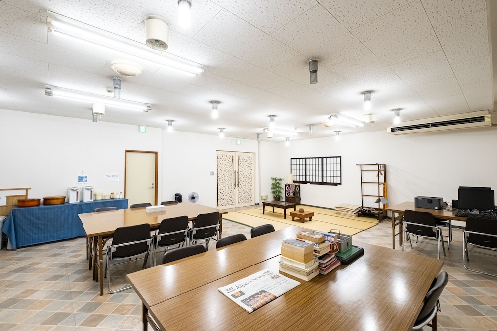 Kawaguchiko Station Inn 50/63
