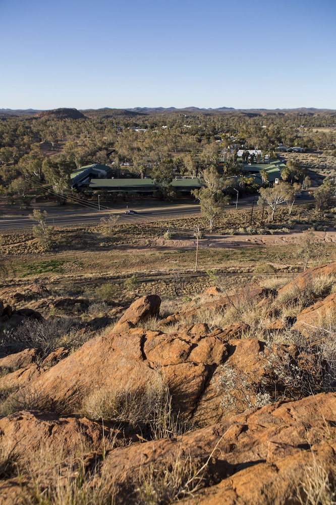 Mercure Alice Springs Resort 50/57