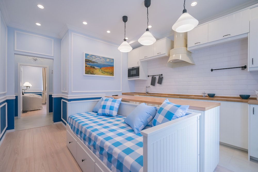 Revelton Suites 30/71