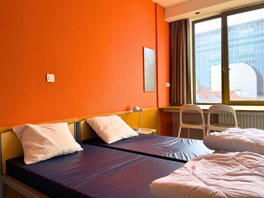 Hostel Van Gogh Brussels 13/50