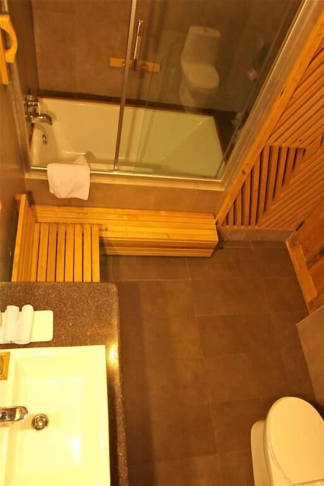 NAKSEL BOUTIQUE HOTEL & SPA 49/50