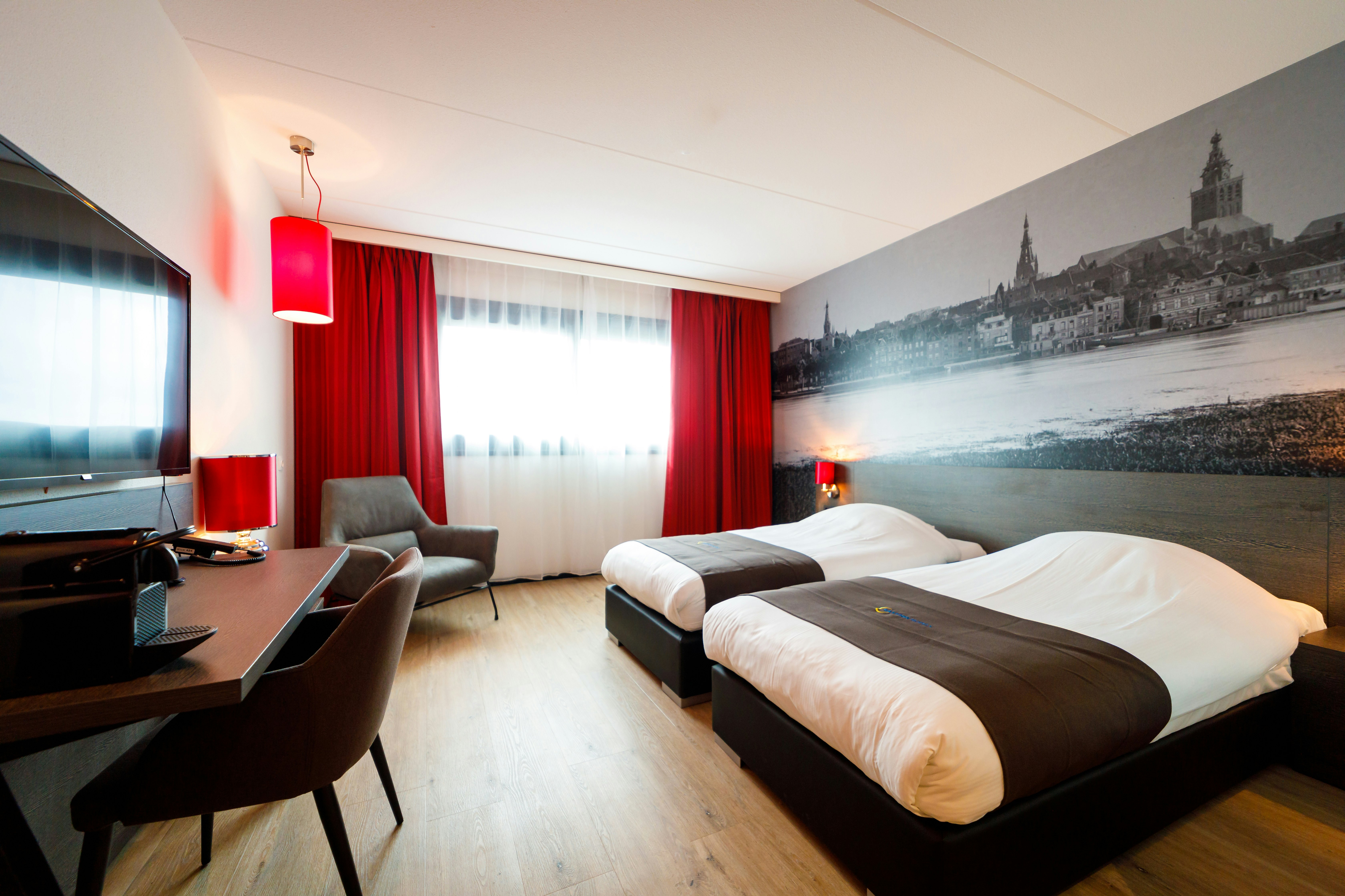BASTION HOTEL NIJMEGEN 6/24