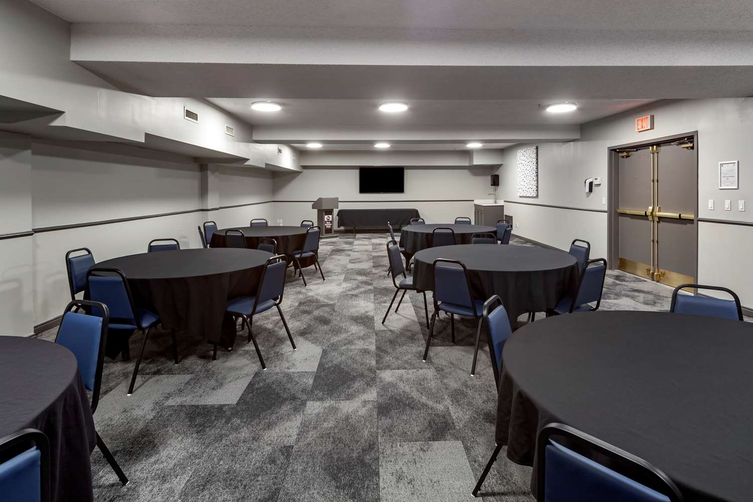 Best Western Plus West Edmonton 63/77