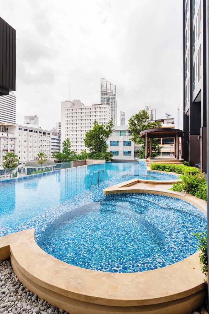 The Rich Residence Sukhumvit Nana 6/50