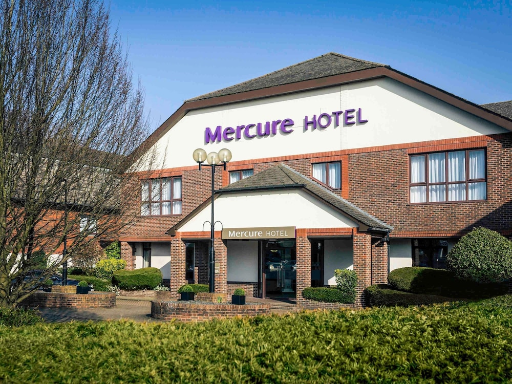 Mercure Dartford Brands Hatch Hotel & Spa 1/50