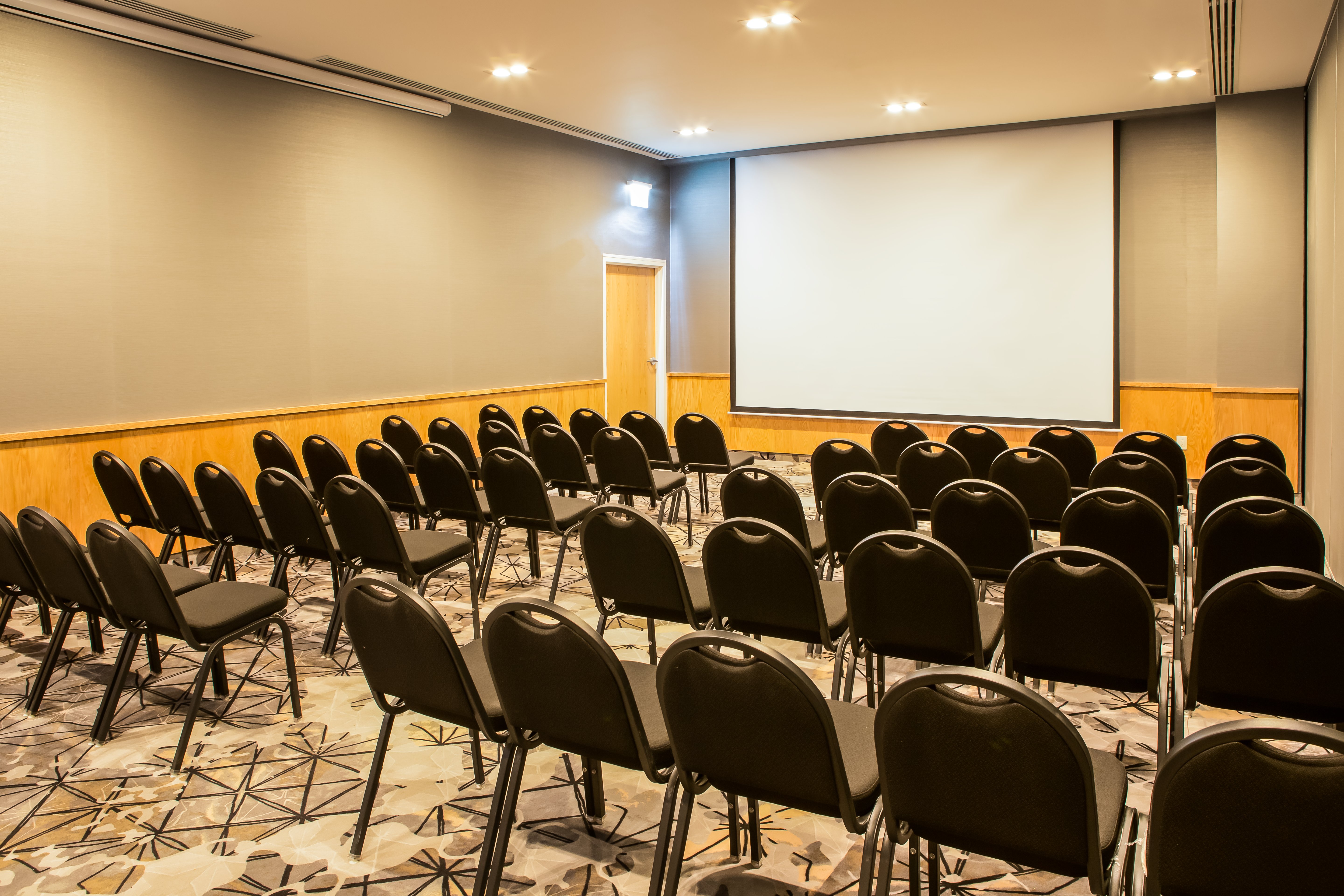 Fiesta Inn Express Forum Buenavista 56/73