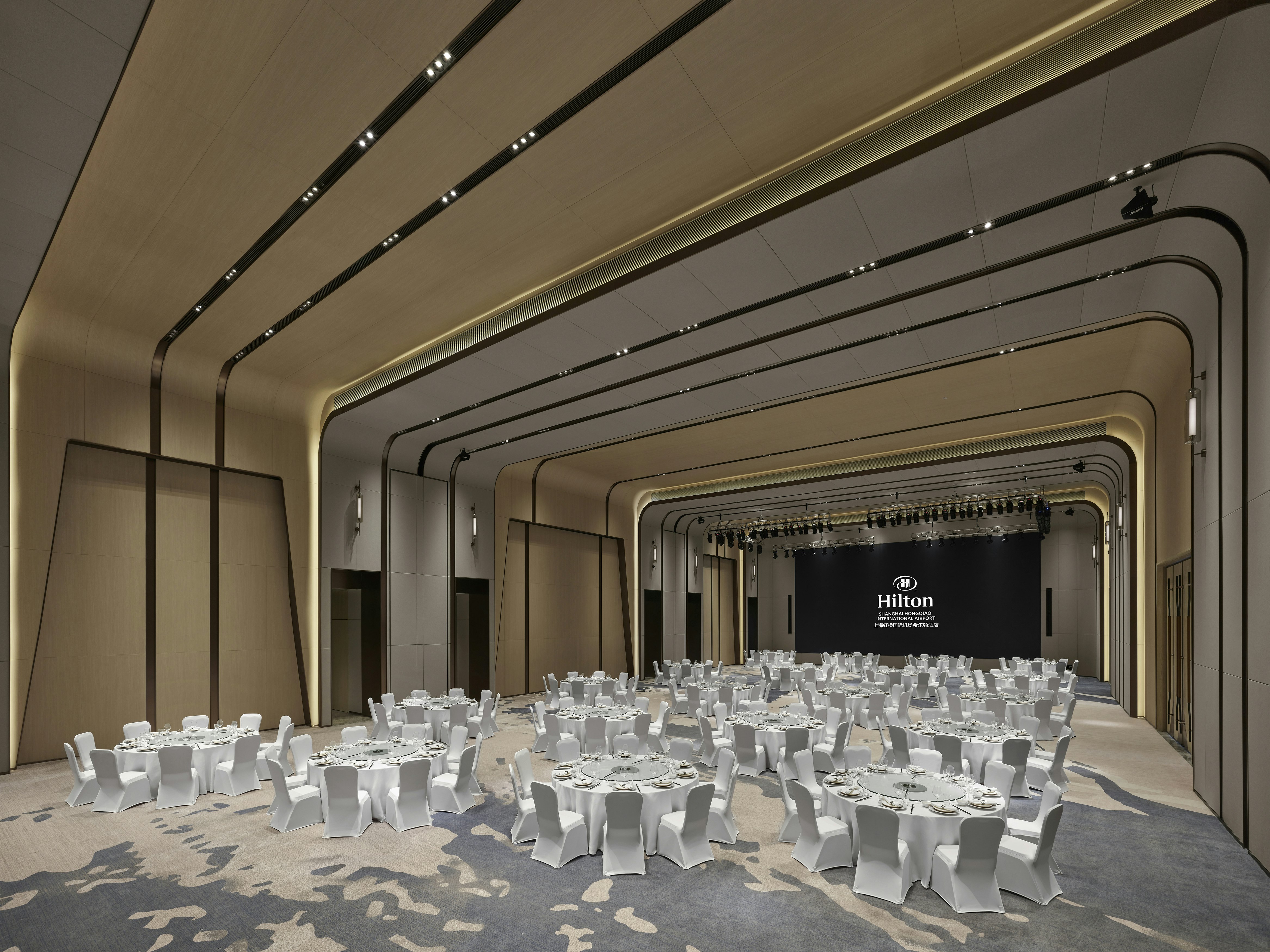 Hilton Shanghai Hongqiao International Airport 67/73