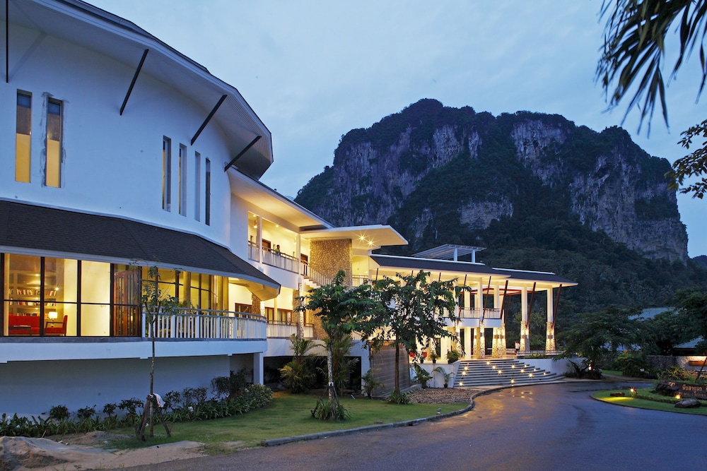Peace Laguna Resort and Spa in KRABI
