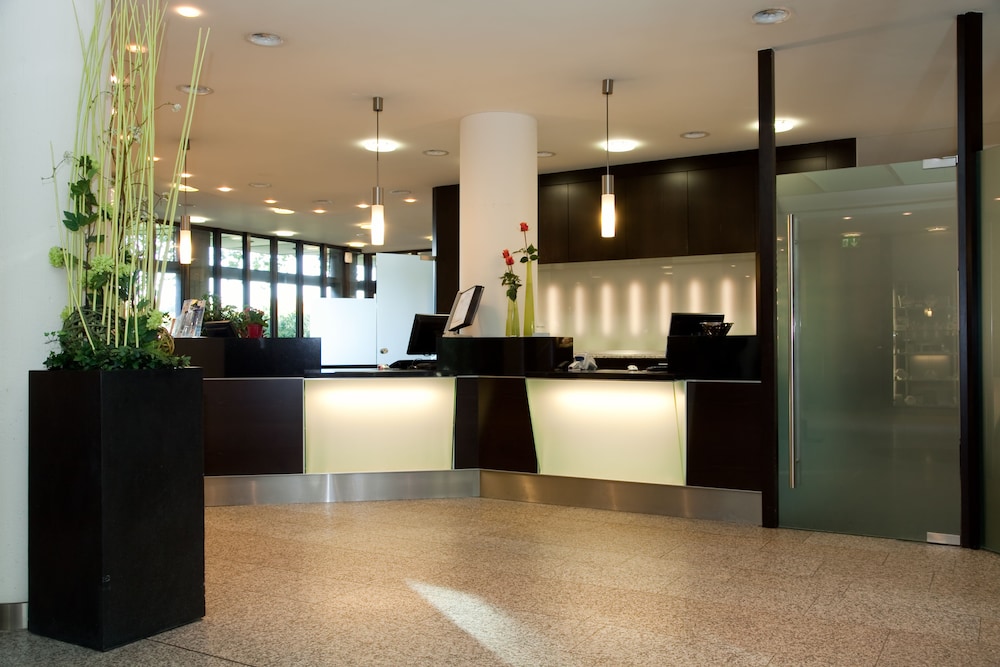 Mercure Hotel Dortmund Messe 7/79