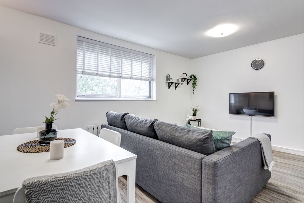 Sherborne court 21/50
