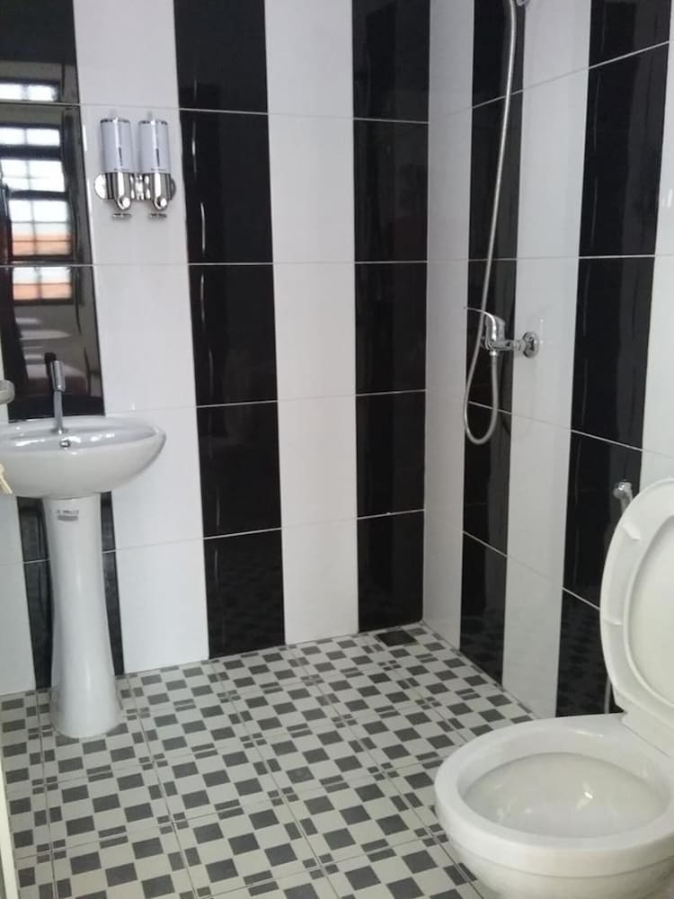 Mess Inn Semarang 33/35