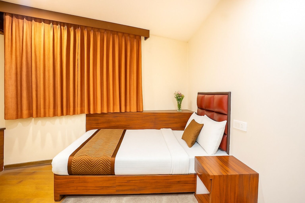 Suite, Mountain View