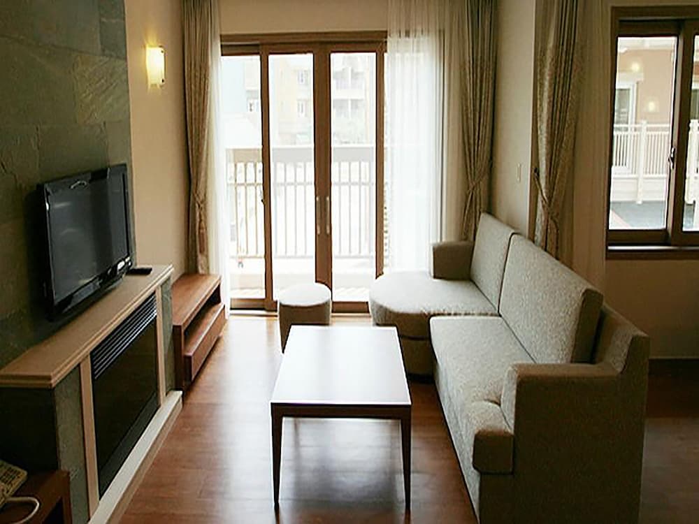 Holiday Inn & Suites Alpensia Pyeongchang Suites 44/73