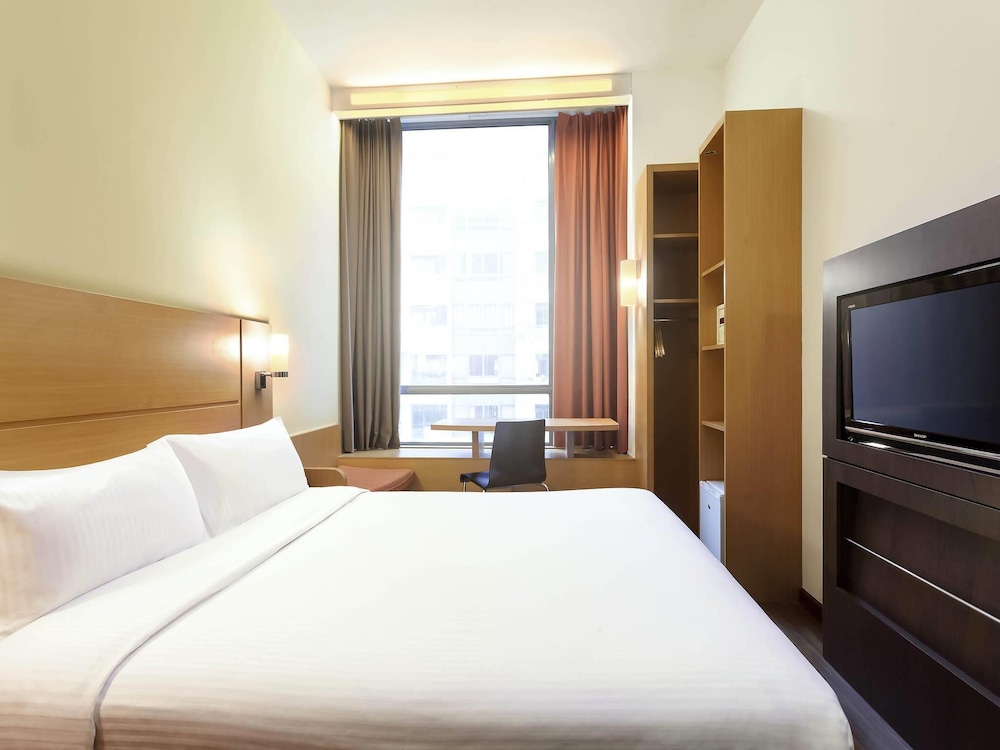 Ibis Singapore Novena Hotel 14/50