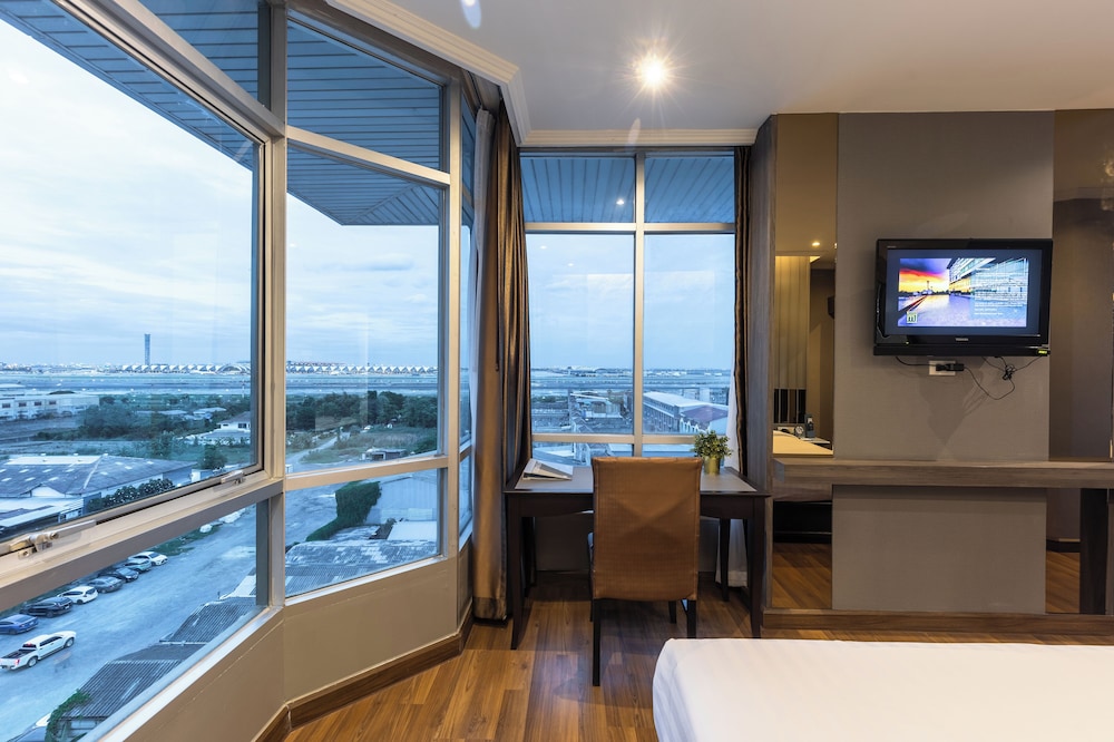 Siam Mandarina Hotel Formerly Grand Inn Come Hotel Suvarnabhumi Airport 39/74