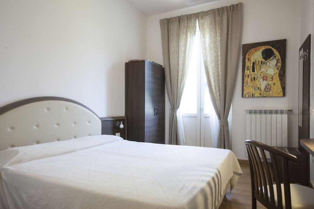 Albergo Amalfi Milano 43/67