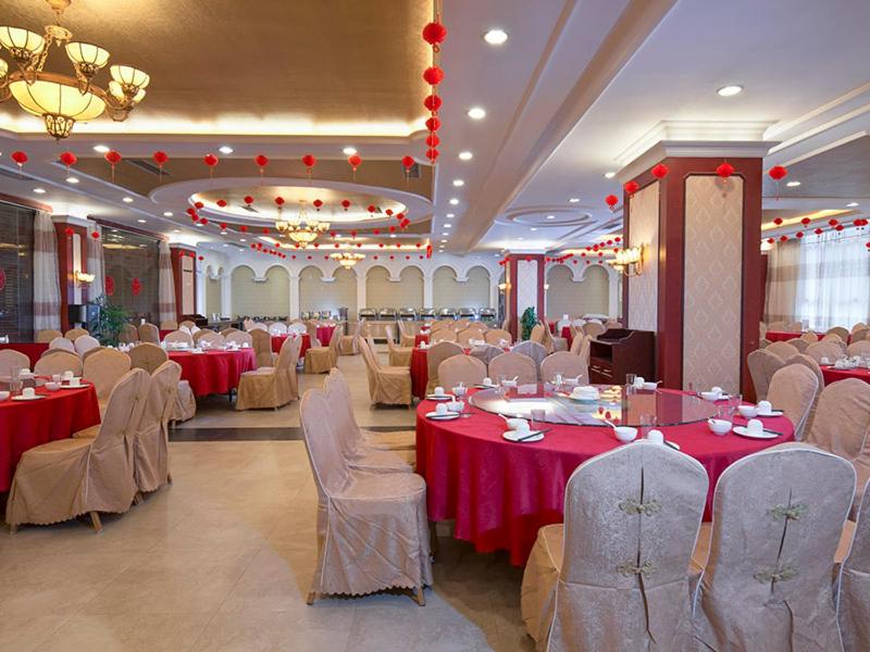 Vienna International Hotel Guilin Yangshuo West Street 15/18
