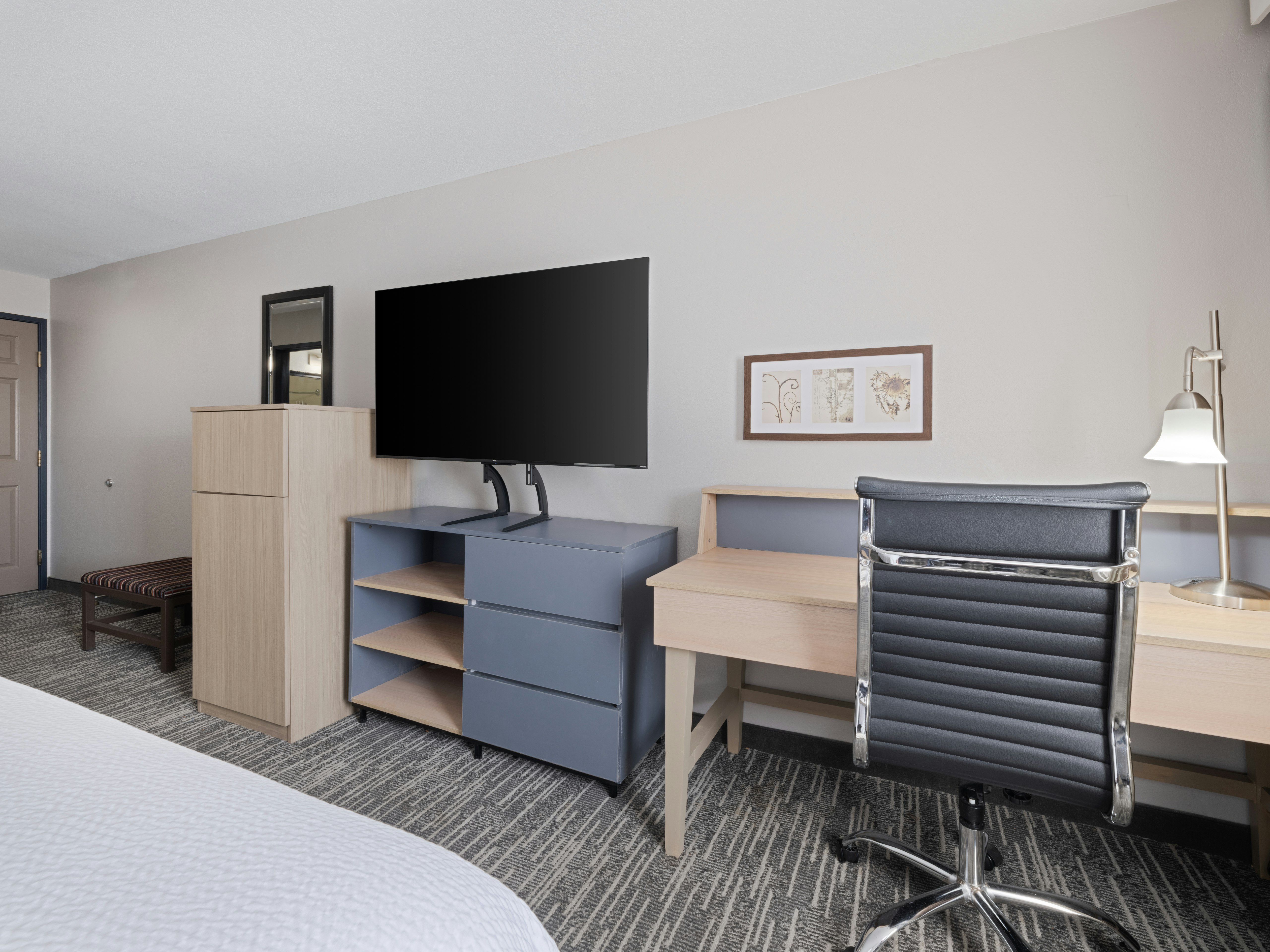 Country Inn & Suites By Radisson, Decatur, IL 30/40