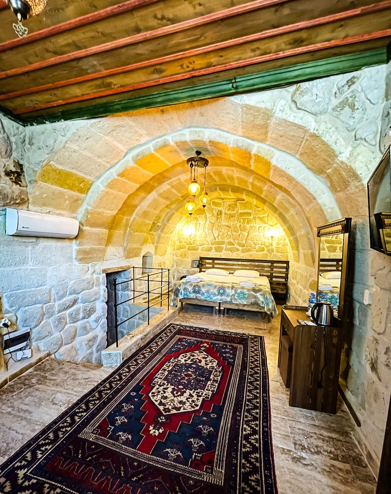Cappadocia Caves Hotel 6/50